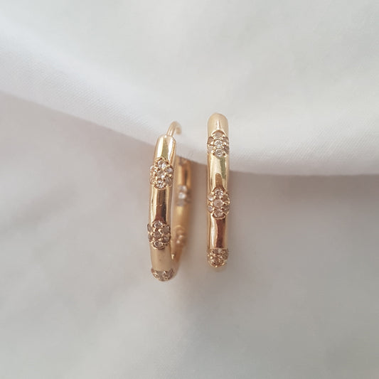 White Topaz Earrings in 18k gold vermeil, hoop earrings