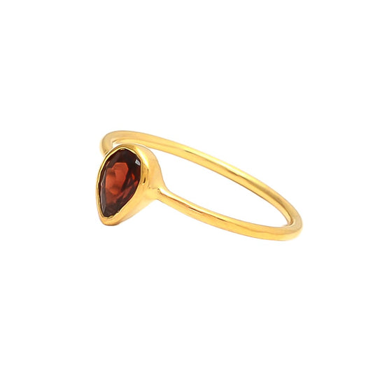 Gold Garnet Ring 