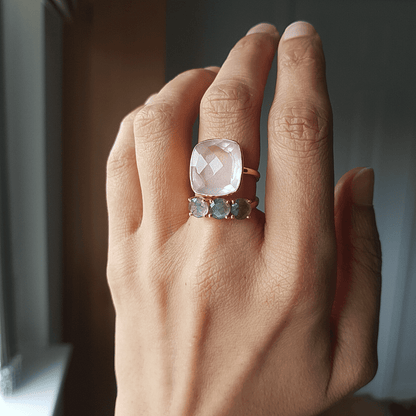 unique labradorite ring, trio stone Labradorite Ring, labradorite, Labradorite rings, Labradorite ring uk, Labradorite jewellery, labradorite jewellery uk, women's jewellery